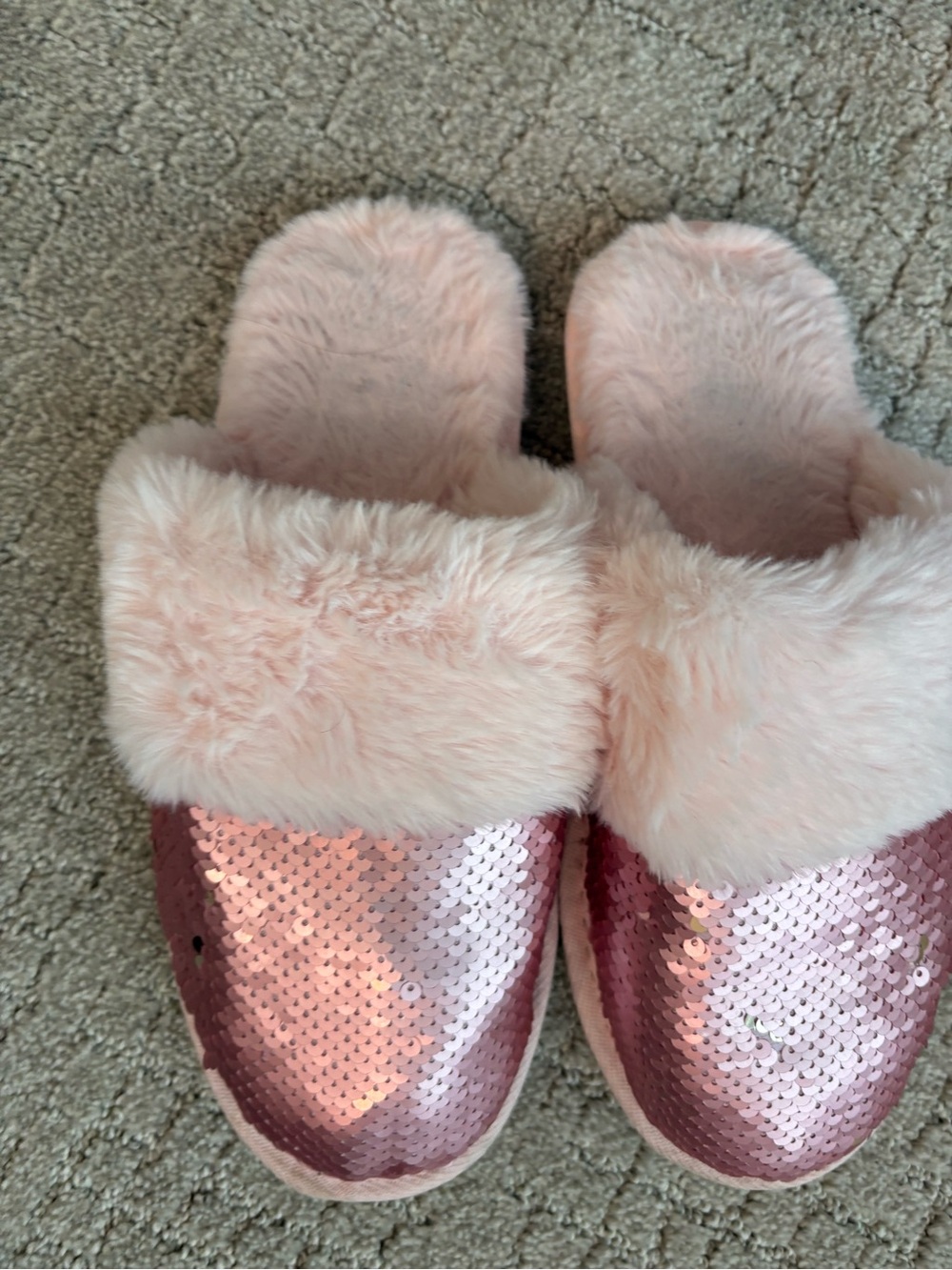 Pink Sequin Faux-Fur Slip-On Women's Slippers